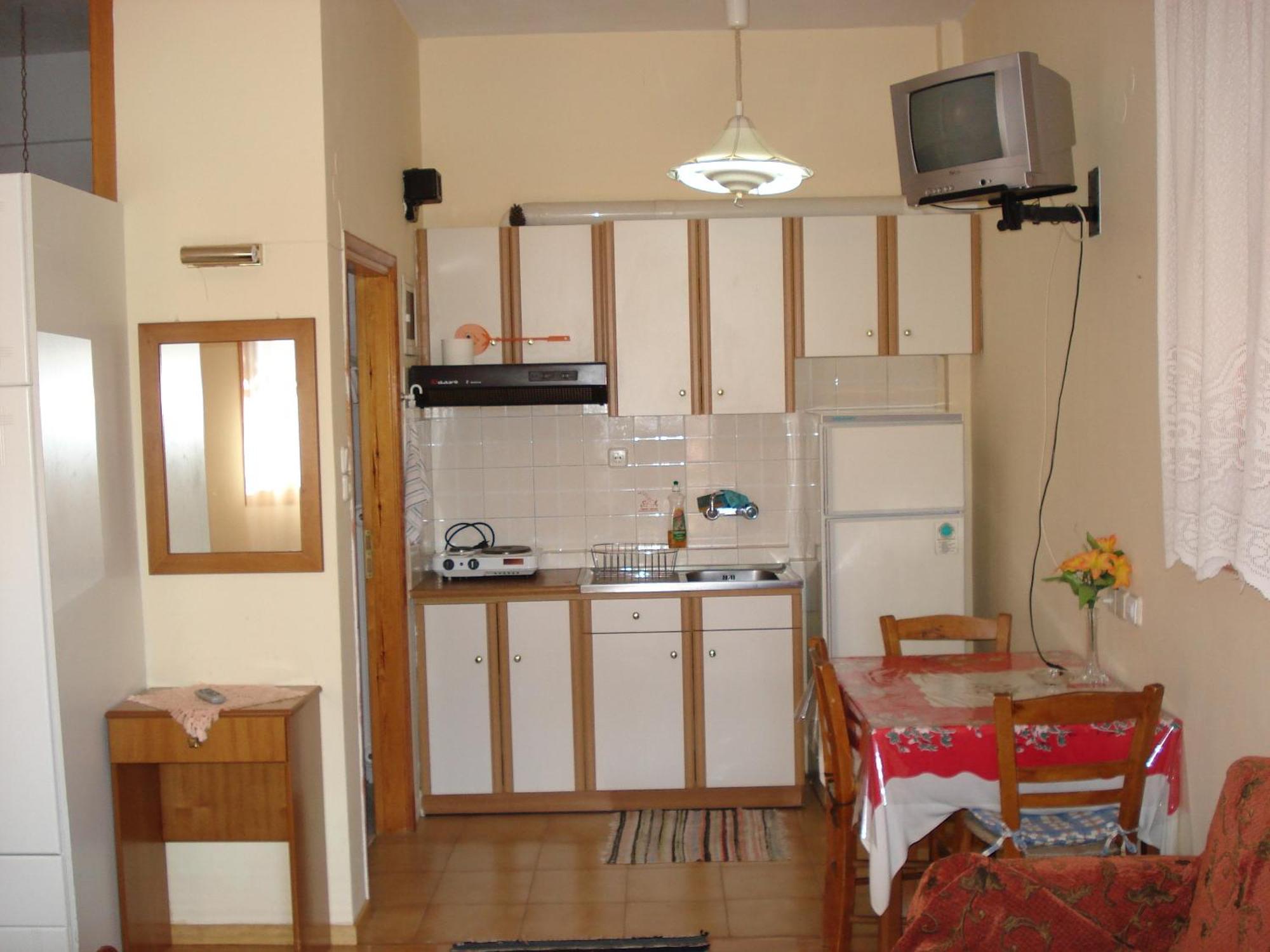 Zephyros Hotel Витина Екстериор снимка