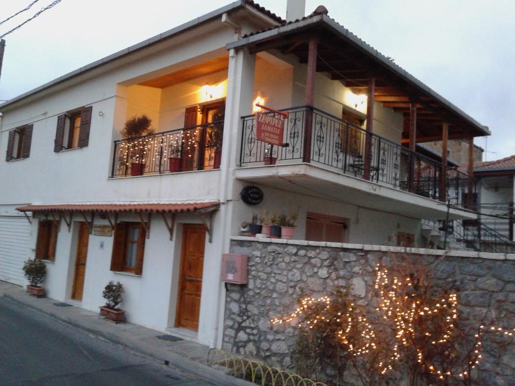 Zephyros Hotel Витина Екстериор снимка
