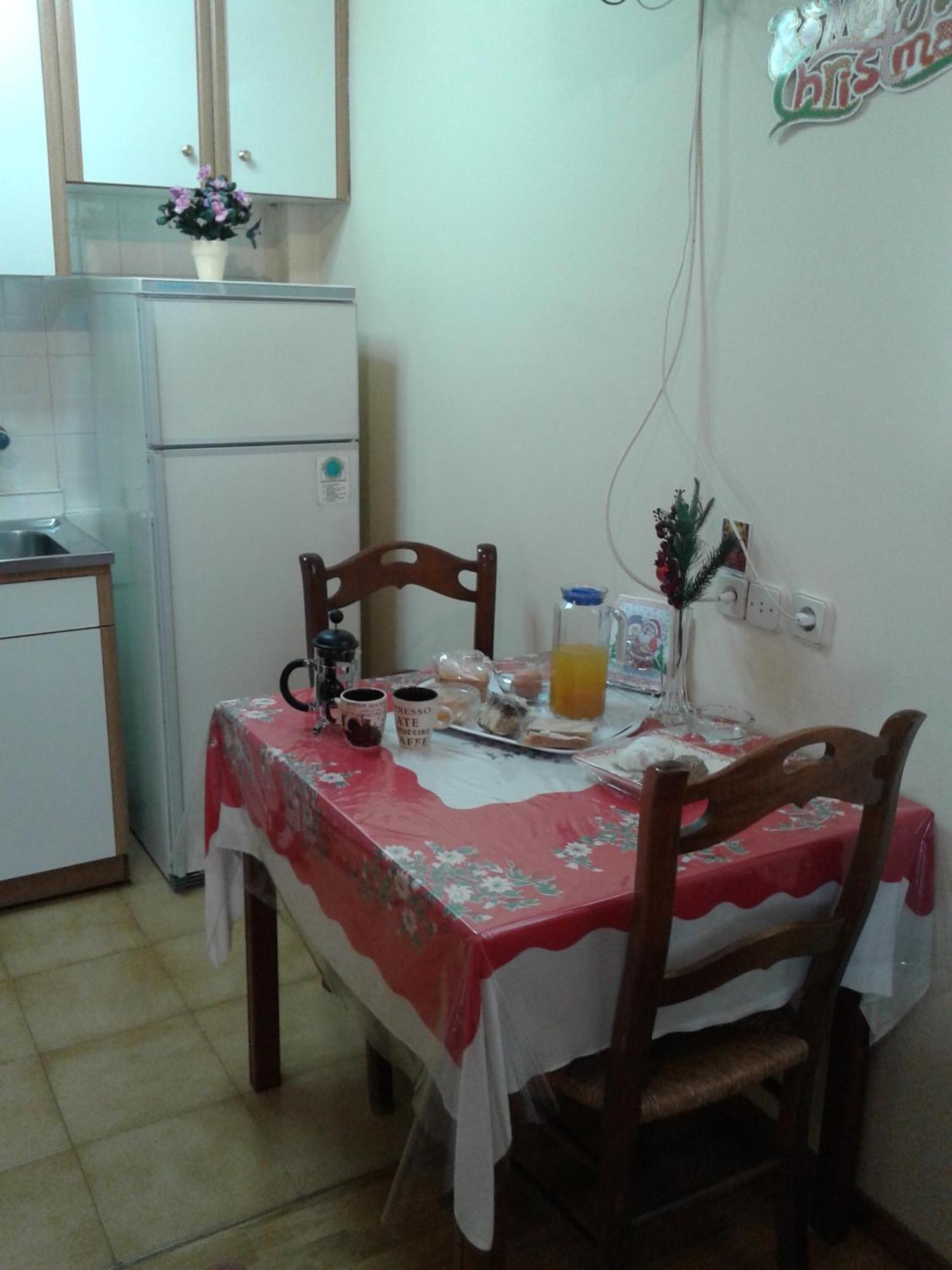 Zephyros Hotel Витина Екстериор снимка